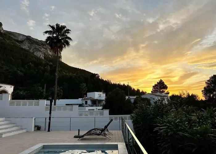 House With Swimming Pool And Amazing Sea And Mountain Views In Montgo, Tatil Evi Denia