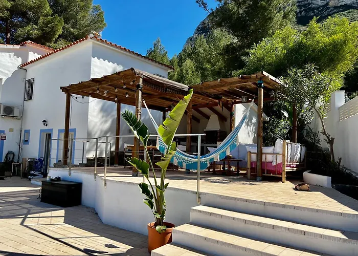 House With Swimming Pool And Amazing Sea And Mountain Views In Montgo, Tatil Evi