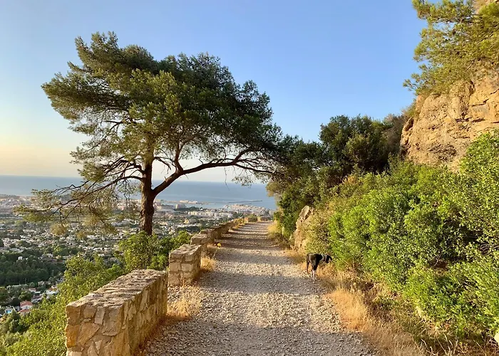 House With Swimming Pool And Amazing Sea And Mountain Views In Montgo, Denia