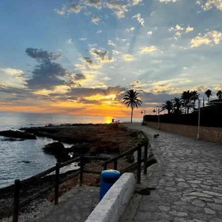 House With Swimming Pool And Amazing Sea And Mountain Views In Montgo, Dénia