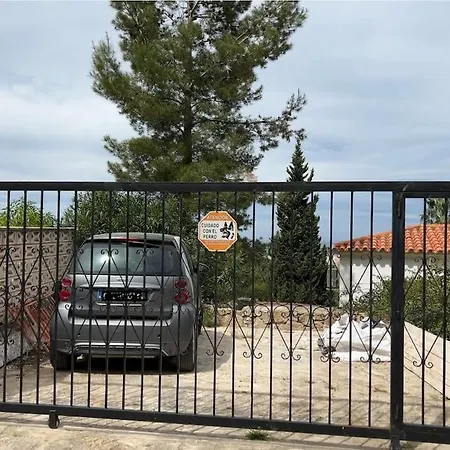Hébergement de vacances House With Swimming Pool And Amazing Sea And Mountain Views In Montgo, Dénia