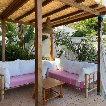 Hébergement de vacances House With Swimming Pool And Amazing Sea And Mountain Views In Montgo, *