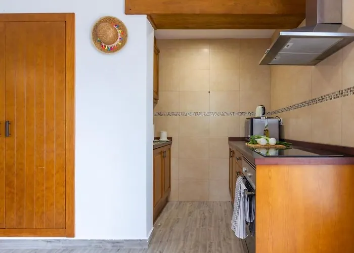 House With Swimming Pool And Amazing Sea And Mountain Views In Montgo, * دينايا